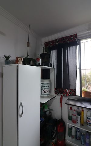 Apartamento à venda com 74m², 2 quartos e 1 vagaCozinha e Área de Serviço