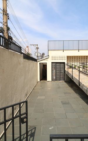 Apartamento à venda com 60m², 2 quartos e 1 vagaÁrea comum - Piscina