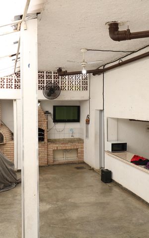 Apartamento à venda com 60m², 2 quartos e 1 vagaÁrea comum - Churrasqueira