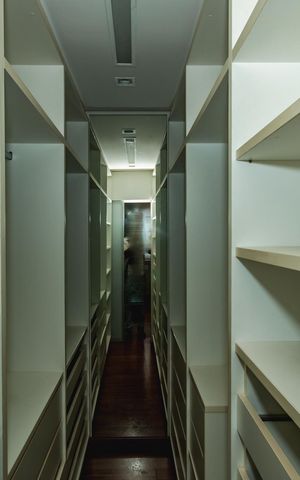 Apartamento à venda com 120m², 4 quartos e 3 vagasCloset da Suíte