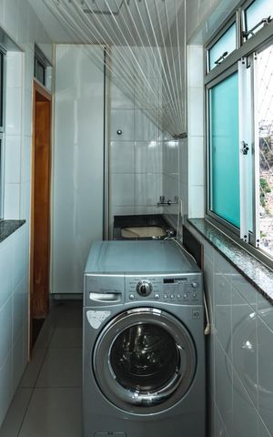 Apartamento à venda com 120m², 4 quartos e 3 vagasÁrea de Serviço