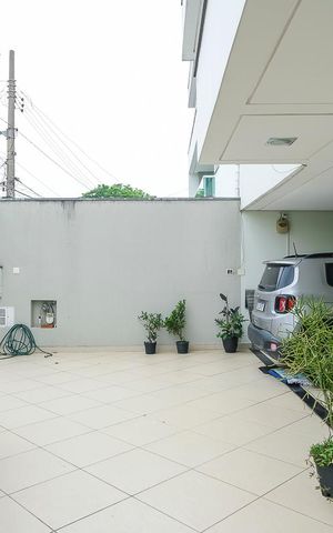 Casa à venda com 249m², 3 quartos e 3 vagasGaragem