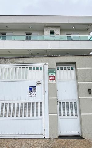 Casa à venda com 249m², 3 quartos e 3 vagasFachada