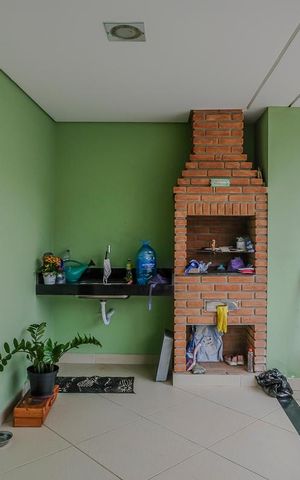 Casa à venda com 249m², 3 quartos e 3 vagasÁrea Externa