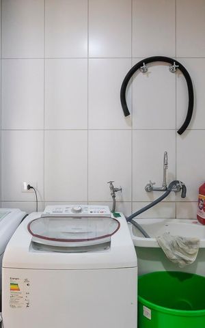 Casa à venda com 249m², 3 quartos e 3 vagasÁrea de Serviço
