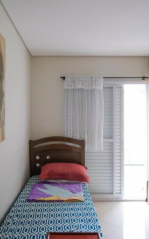 Casa à venda com 249m², 3 quartos e 3 vagasSuíte 3