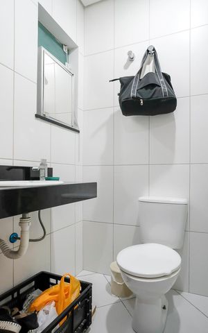 Casa à venda com 249m², 3 quartos e 3 vagasBanheiro de Serviço