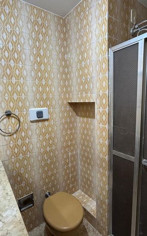 Apartamento para alugar com 49m², 2 quartos e sem vagaBanheiro