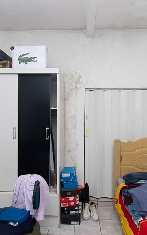 Casa à venda com 200m², 3 quartos e 2 vagas Casa à venda com 200m², 3 quartos e 2 vagasQuarto 1