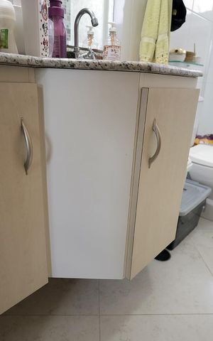 Apartamento à venda com 85m², 3 quartos e 2 vagas Apartamento à venda com 85m², 3 quartos e 2 vagasBanheiro Suíte