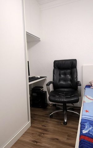 Apartamento à venda com 85m², 3 quartos e 2 vagas Apartamento à venda com 85m², 3 quartos e 2 vagasQuarto 1