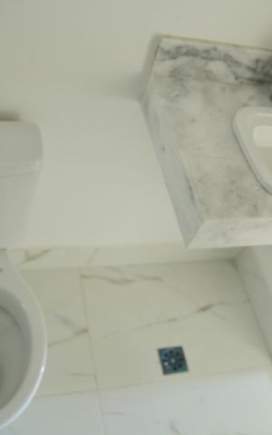 Apartamento à venda com 69m², 2 quartos e 2 vagasBanheiro