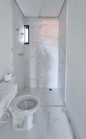 Apartamento à venda com 69m², 2 quartos e 2 vagasBanheiro Social