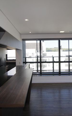 Apartamento à venda com 128m², 2 quartos e 2 vagasSala