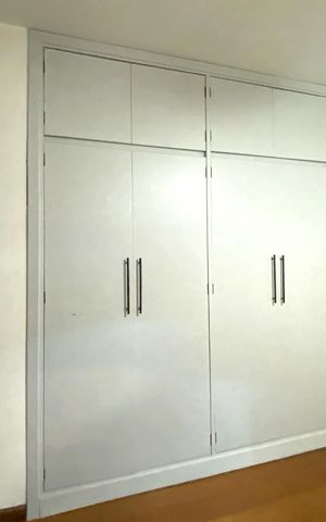 Casa à venda com 495m², 4 quartos e 3 vagas Casa à venda com 495m², 4 quartos e 3 vagasQuarto 3