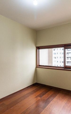 Apartamento à venda com 185m², 3 quartos e 2 vagasQuarto 2