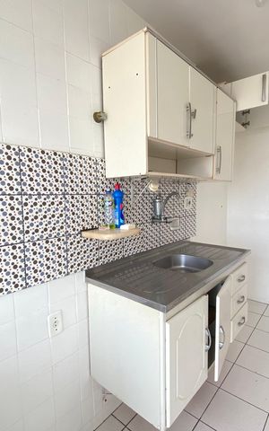 Apartamento à venda com 45m², 2 quartos e 1 vaga Apartamento à venda com 45m², 2 quartos e 1 vagaCozinha e Área de Serviço