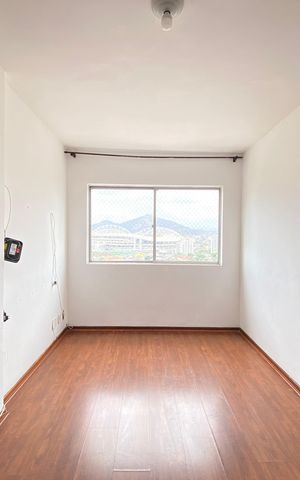 Apartamento à venda com 45m², 2 quartos e 1 vaga Apartamento à venda com 45m², 2 quartos e 1 vagaSala