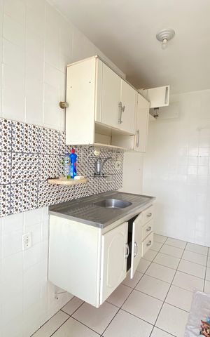 Apartamento à venda com 45m², 2 quartos e 1 vaga Apartamento à venda com 45m², 2 quartos e 1 vagaCozinha e Área de Serviço