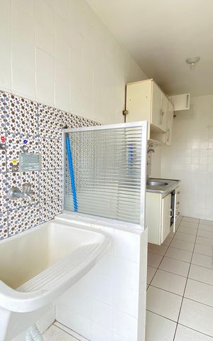 Apartamento à venda com 45m², 2 quartos e 1 vaga Apartamento à venda com 45m², 2 quartos e 1 vagaCozinha e Área de Serviço