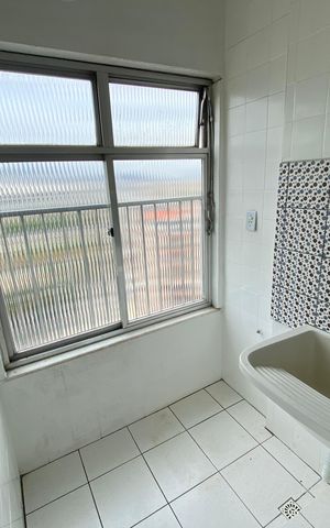 Apartamento à venda com 45m², 2 quartos e 1 vaga Apartamento à venda com 45m², 2 quartos e 1 vagaCozinha e Área de Serviço