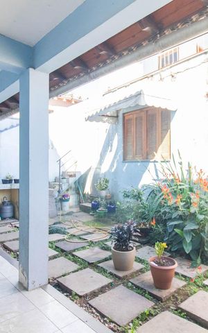 Casa à venda com 175m², 3 quartos e 2 vagasQuintal