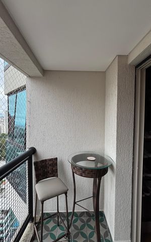 Apartamento à venda com 300m², 3 quartos e 5 vagas Apartamento à venda com 300m², 3 quartos e 5 vagasSuíte 2 Varanda