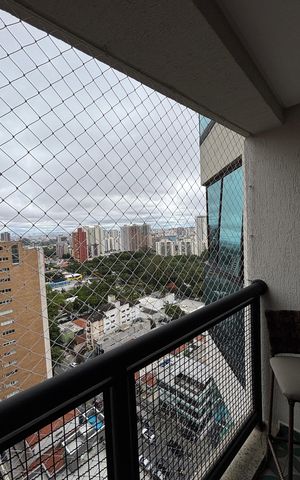 Apartamento à venda com 300m², 3 quartos e 5 vagas Apartamento à venda com 300m², 3 quartos e 5 vagasSuíte 2 Varanda