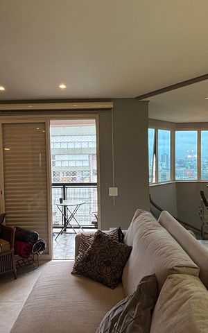 Apartamento à venda com 300m², 3 quartos e 5 vagas Apartamento à venda com 300m², 3 quartos e 5 vagasSala 2