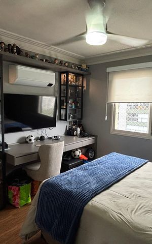 Apartamento à venda com 300m², 3 quartos e 5 vagas Apartamento à venda com 300m², 3 quartos e 5 vagasSuite 1
