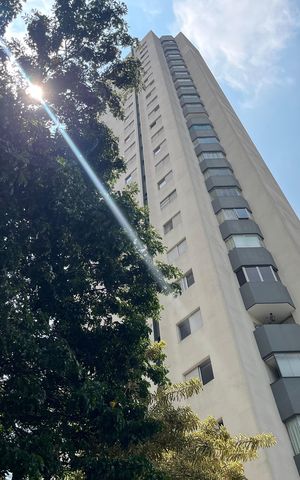 Apartamento para alugar com 120m², 3 quartos e 2 vagas Apartamento para alugar com 120m², 3 quartos e 2 vagasFachada do Prédio