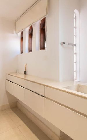 Casa à venda com 700m², 4 quartos e 4 vagasBanheiro da Suite