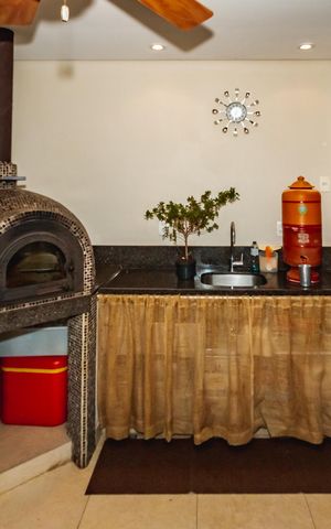 Casa à venda com 300m², 3 quartos e 3 vagasÁrea comum