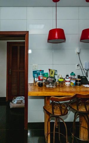 Casa à venda com 300m², 3 quartos e 3 vagasCozinha