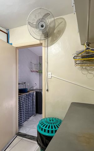 Casa à venda com 370m², 5 quartos e 3 vagas Casa à venda com 370m², 5 quartos e 3 vagasÁrea de Serviço