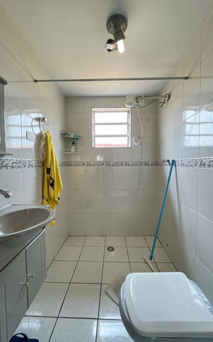 Casa à venda com 370m², 5 quartos e 3 vagas Casa à venda com 370m², 5 quartos e 3 vagasBanheiro do Salão