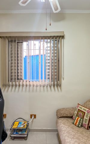 Casa à venda com 370m², 5 quartos e 3 vagas Casa à venda com 370m², 5 quartos e 3 vagasQuarto 1