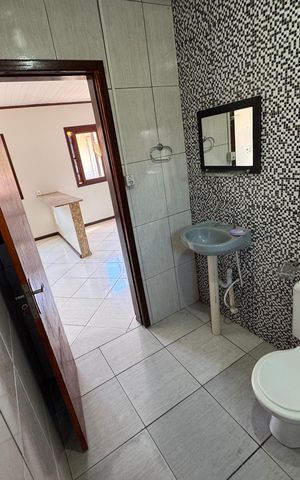 Casa para alugar com 96m², 2 quartos e 1 vaga Casa para alugar com 96m², 2 quartos e 1 vagaBanheiro