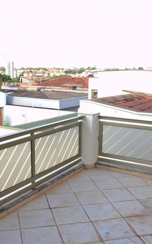 Casa para alugar com 295m², 4 quartos e 4 vagasVaranda