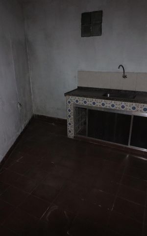Casa à venda com 276m², 3 quartos e 3 vagasCozinha da Edícula
