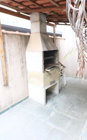 Casa à venda com 276m², 3 quartos e 3 vagasQuintal