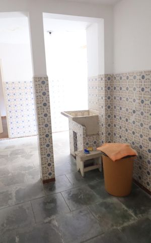 Casa à venda com 276m², 3 quartos e 3 vagasEdícula