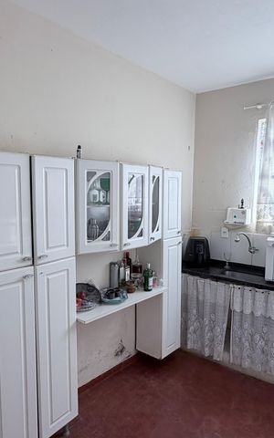 Casa à venda com 101m², 2 quartos e 3 vagas Casa à venda com 101m², 2 quartos e 3 vagasCozinha