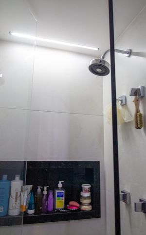 Studio à venda com 27m², 1 quarto e sem vaga Studio à venda com 27m², 1 quarto e sem vagaBanheiro