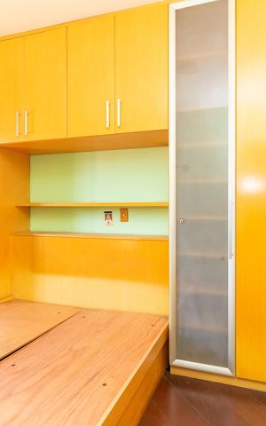 Casa à venda com 200m², 4 quartos e 3 vagasQuarto 1 - Suíte