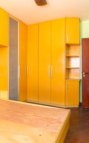 Casa à venda com 200m², 4 quartos e 3 vagasQuarto 1 - Suíte