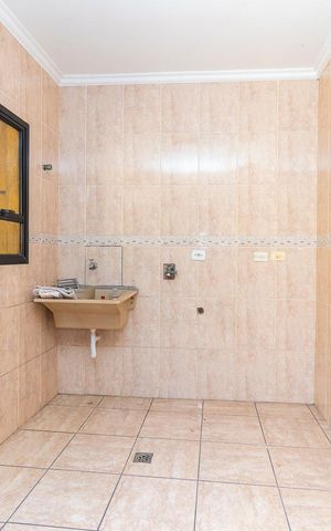 Casa à venda com 200m², 4 quartos e 3 vagasÁrea de Serviço