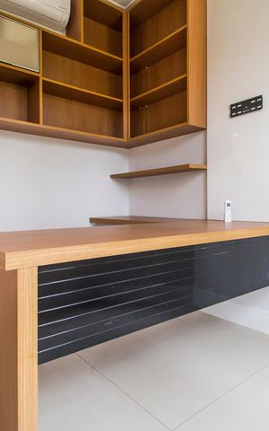 Casa de condomínio à venda com 489m², 4 quartos e 4 vagasEscritório