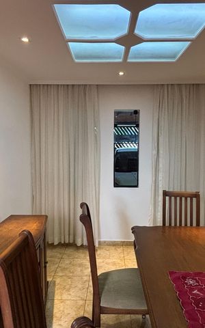 Casa à venda com 220m², 4 quartos e 3 vagas Casa à venda com 220m², 4 quartos e 3 vagasSala - Sala de Jantar