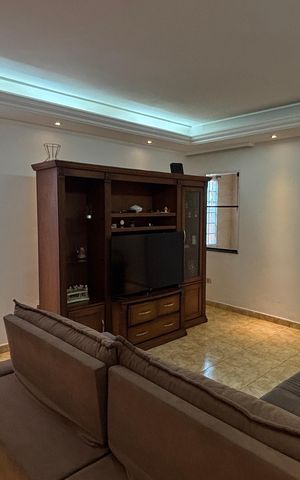 Casa à venda com 220m², 4 quartos e 3 vagas Casa à venda com 220m², 4 quartos e 3 vagasSala - Sala de Jantar
